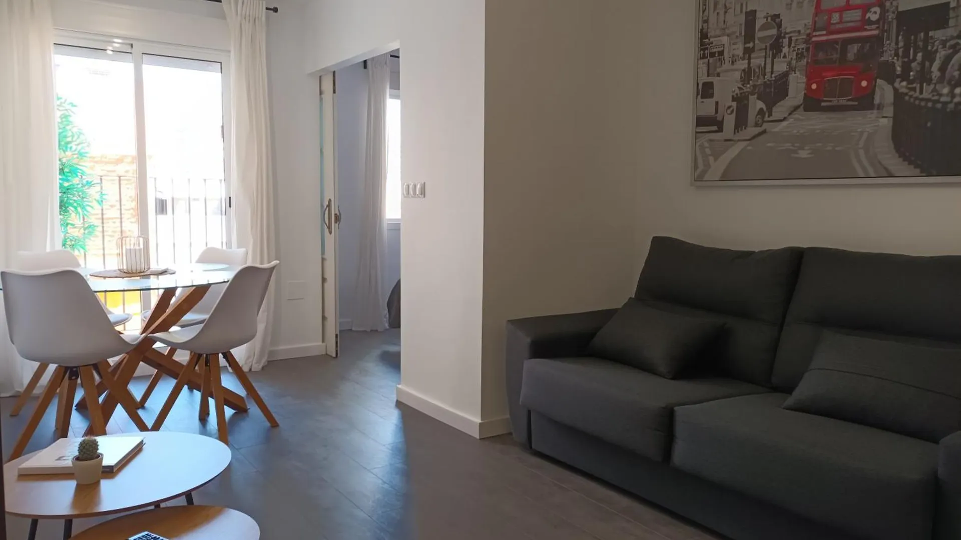 Apartamento Vacacional Cuarteles Málaga